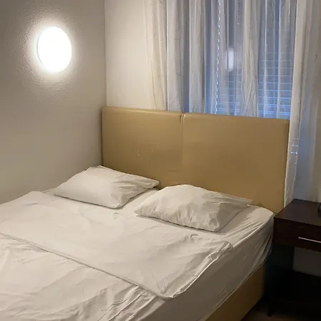 Swiss Star Marc Aurel - Self Check-in דירה ציריך