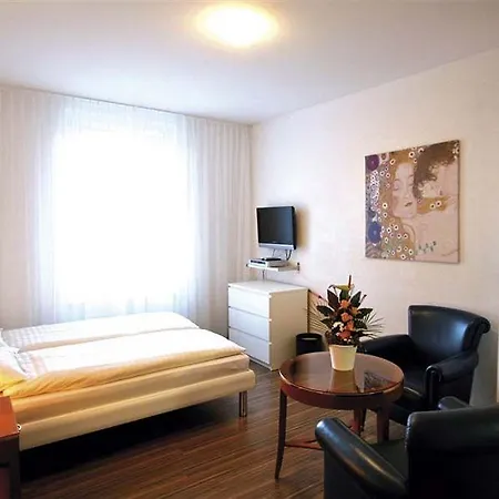 דירה Swiss Star Marc Aurel - Self Check-in