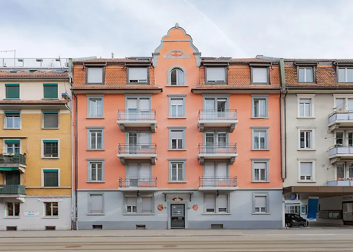 Swiss Star Marc Aurel - Self Check-in